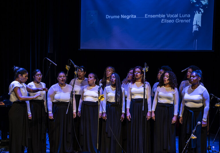 Concierto Omara Portuondo 95 años — Ensemble Vocal Luna, Drume Negrita